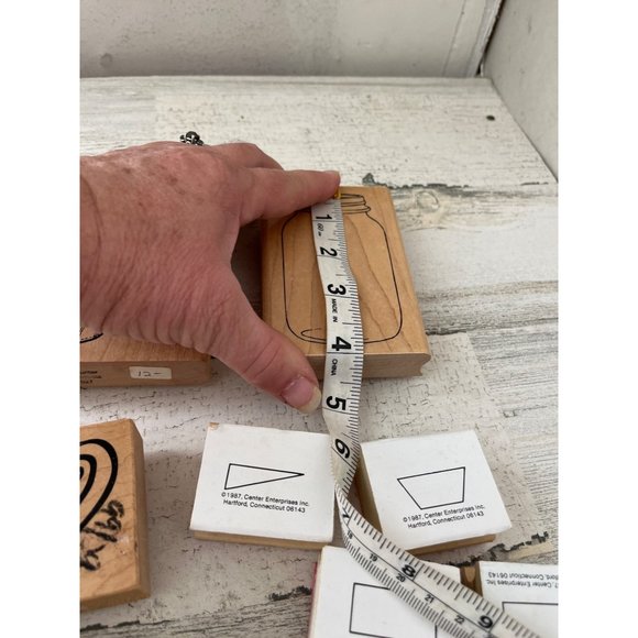 Stamps and ink pads large lot - Picture 11 of 16